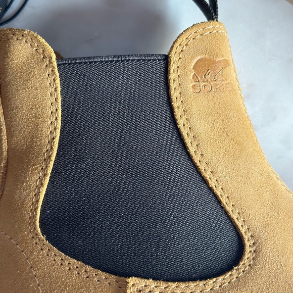 NEW Sorel Hi-Line Chelsea Boot - Picture 11 of 12